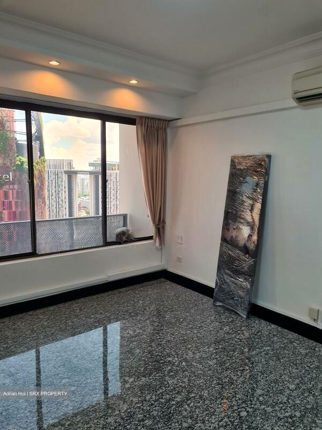 International Plaza (D2), Apartment #502403371